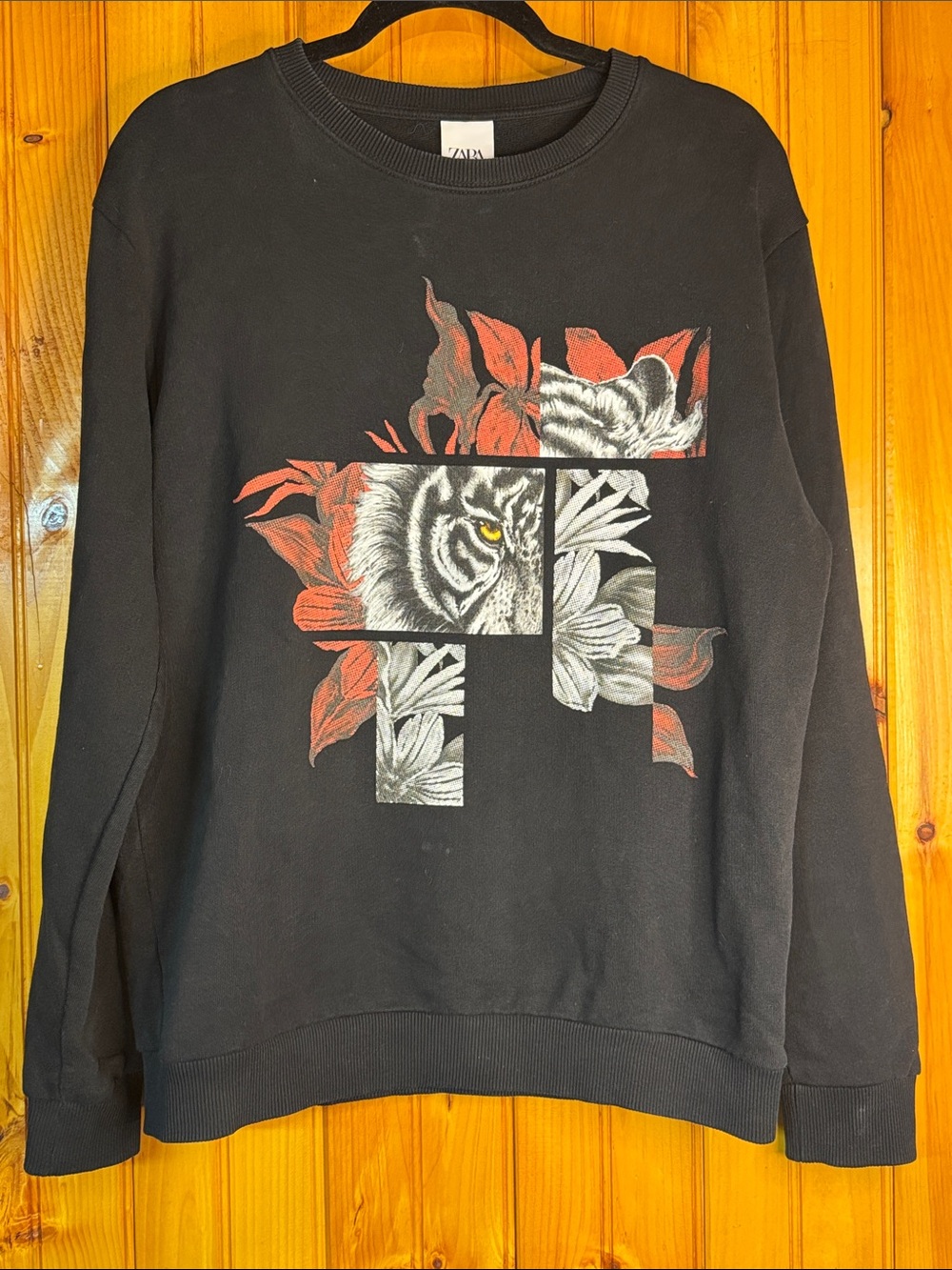 Zara Black Crewneck Sweatshirt with Tiger and Floral Graphic